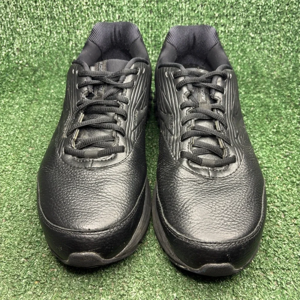 Brooks Addiction Walker 2 Slip Resistant Leather Sneaker Black Mens 10 2E Wide